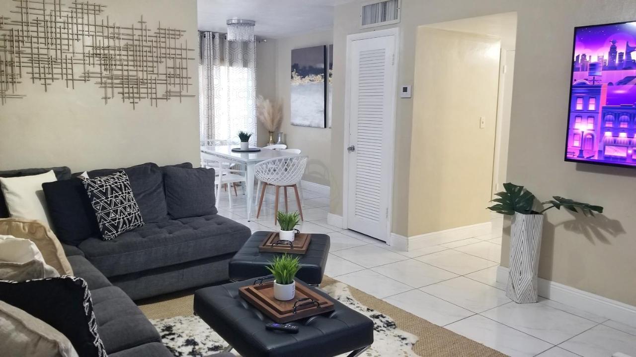 Glam 2 Bedroom Apartment Close To Nsu In Cooper City Exterior photo