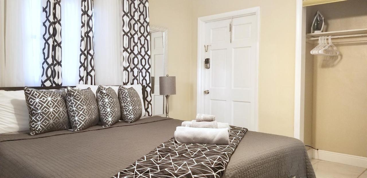 Glam 2 Bedroom Apartment Close To Nsu In Cooper City Exterior photo