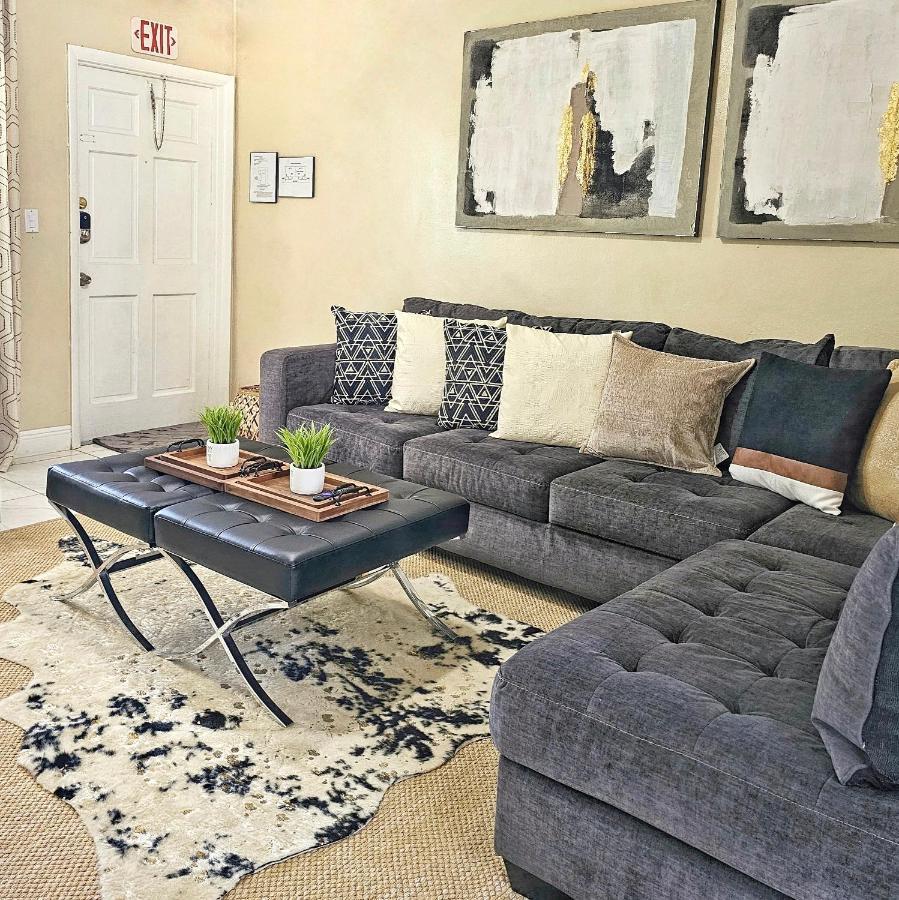 Glam 2 Bedroom Apartment Close To Nsu In Cooper City Exterior photo